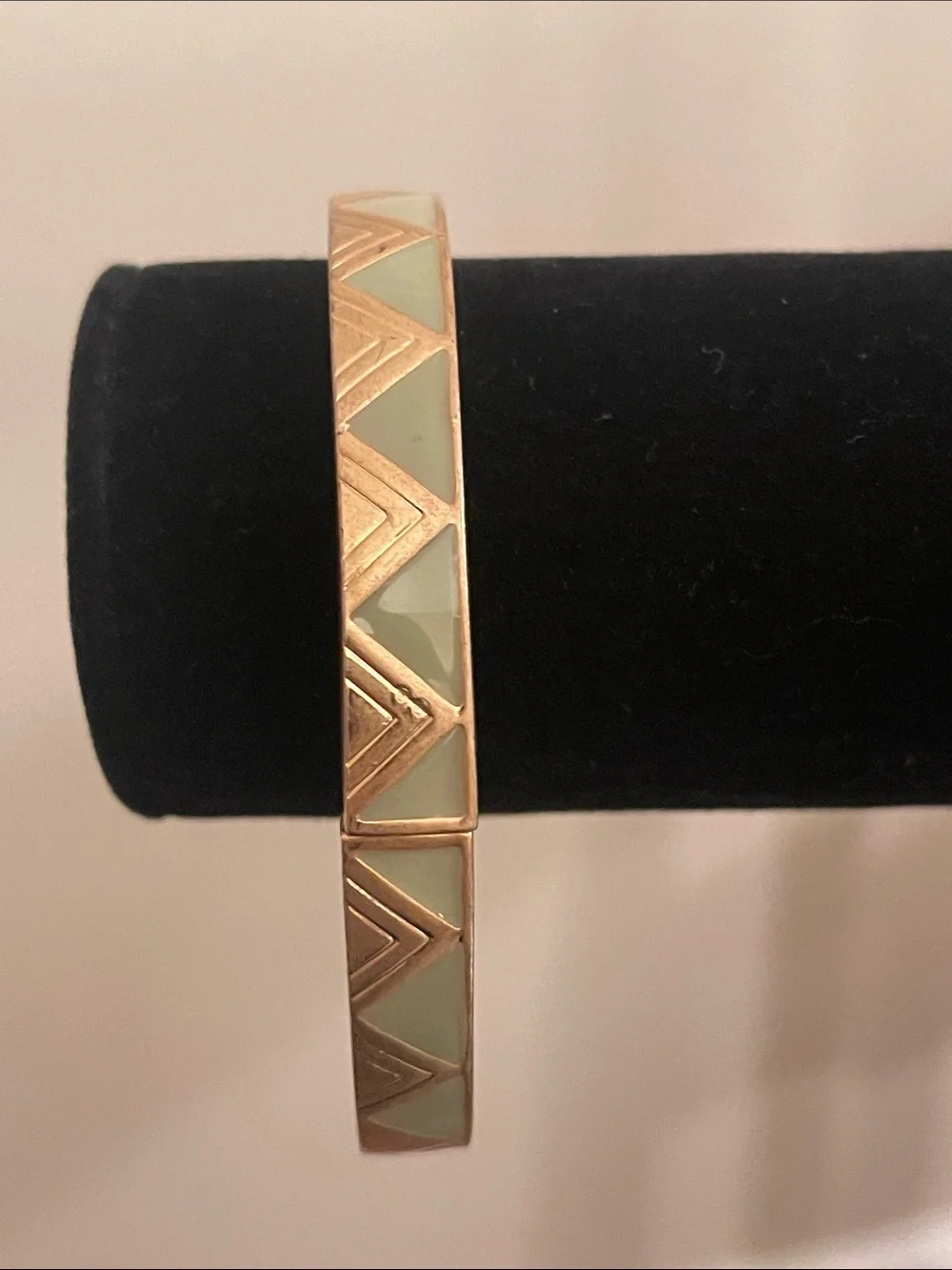 Lia Sophia “ On Point” Mint Elastic Bangle Bracelet